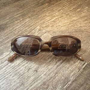 BRIGHTON WILLOUGHBY HANDMADE DESIGNER SUNGLASSES